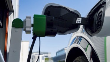 Ford Trials Robot Charging Station Designed to Give Disab...
